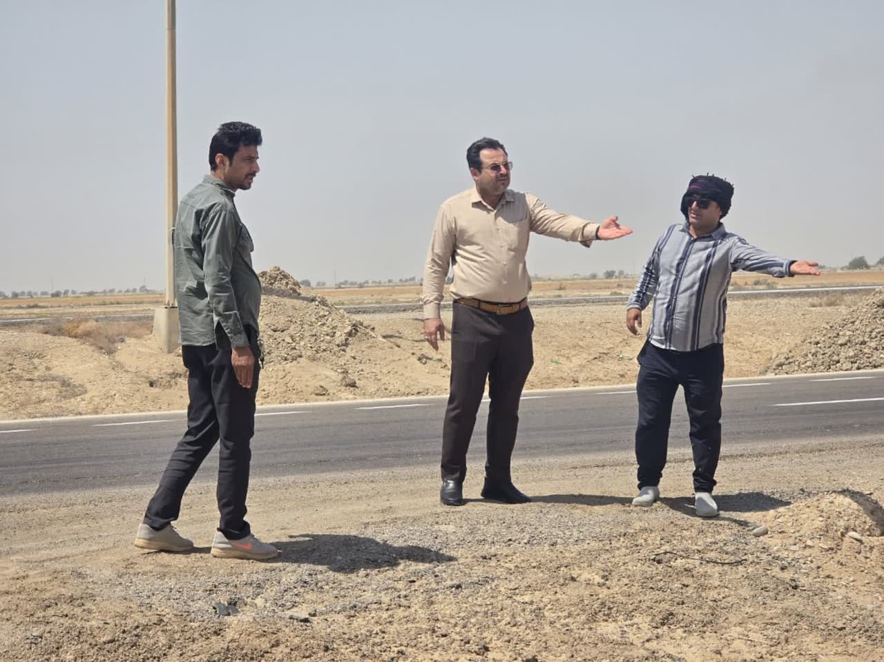 بازدید میدانی برای جانمایی تابلوهای ورودی شهر هندیجان از سمت ماهشهر و دیلم