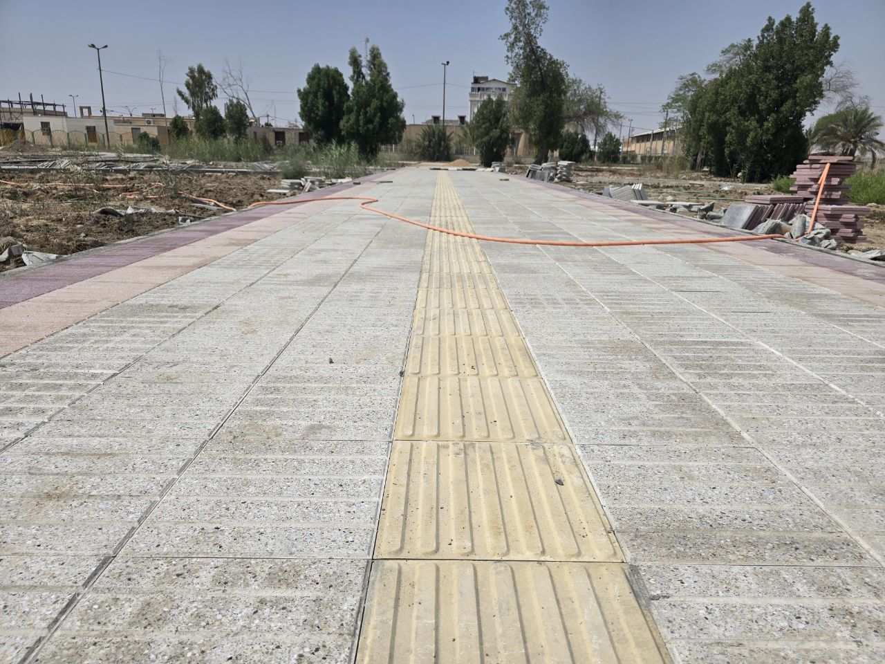 آغاز عملیات اجرایی کفپوش گذاری فاز نخست پارک ۱۸ فروردین هندیجان